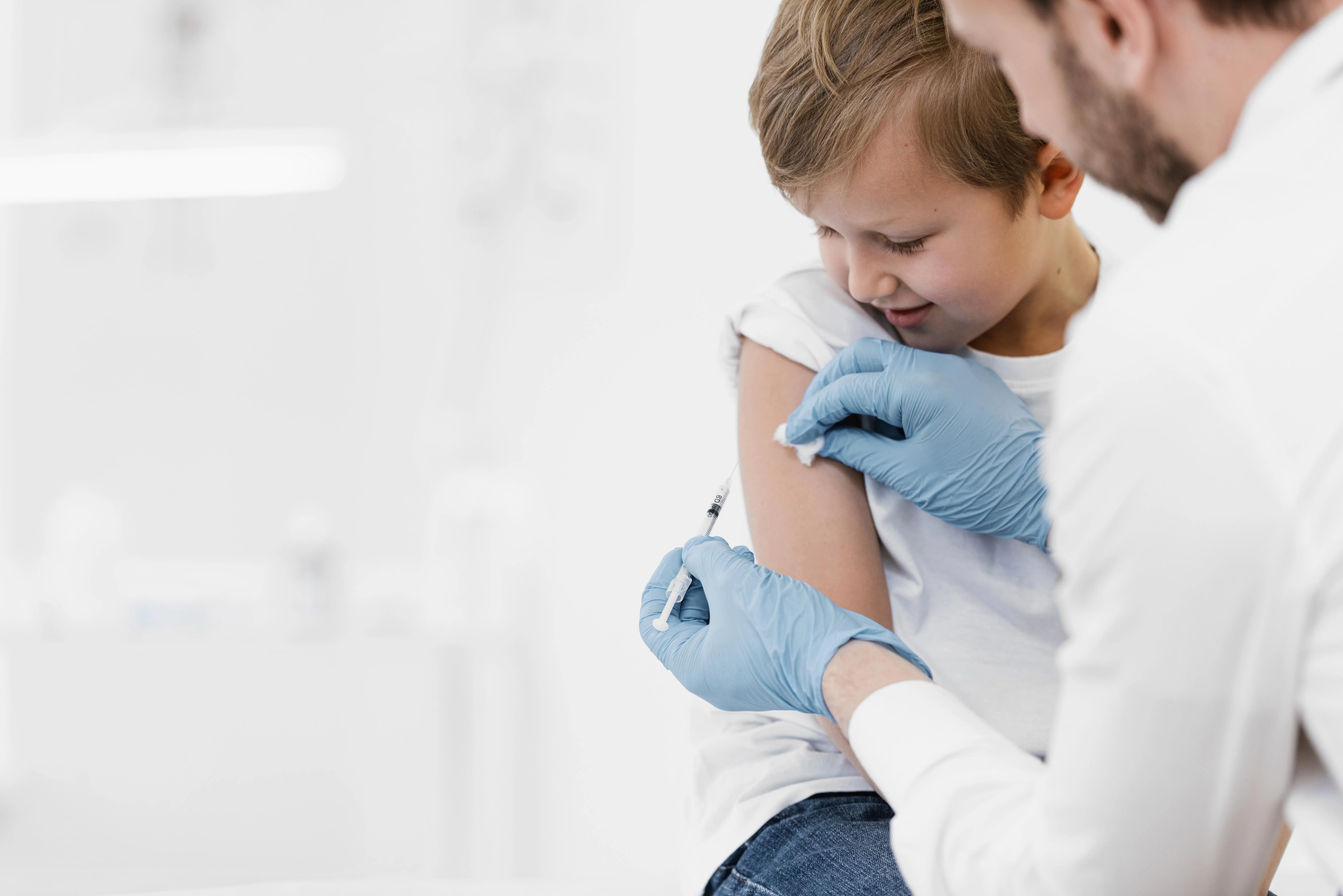 Vaccinarea împotriva varicelei: de ce trebuie luată în calcul de orice părinte?